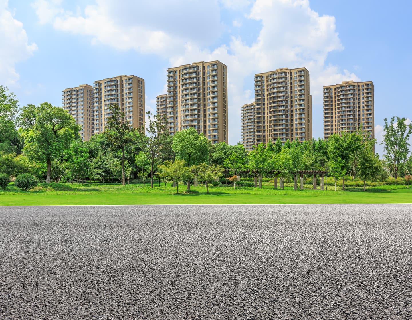 Plotted Developments vs Apartments: Which Is the Better Investment in West Pune?